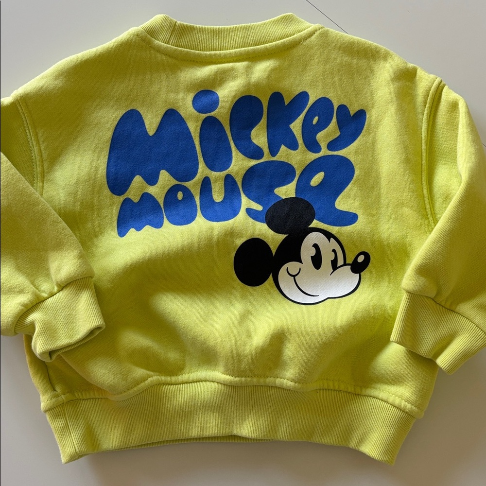 GAP x Disney Mickey Crewneck